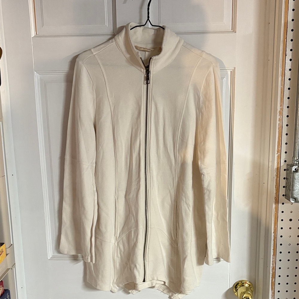 Women's Cream zip up
